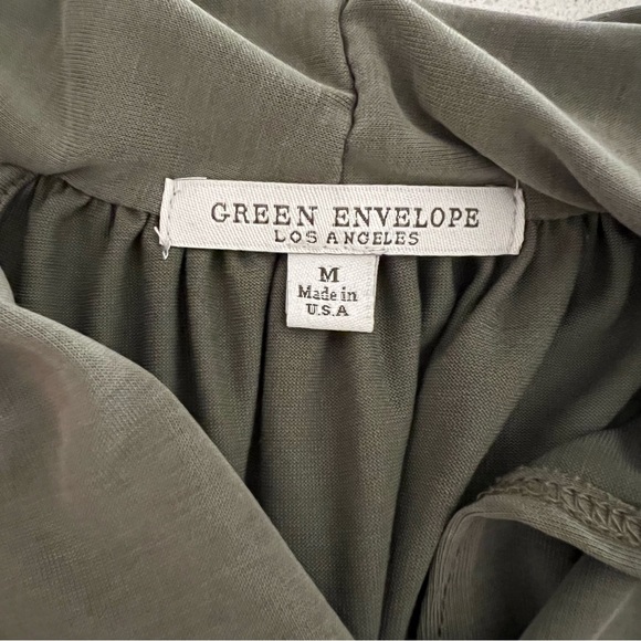 🦋2/$15🦋 Green Envelope Tank Top - Picture 2 of 3